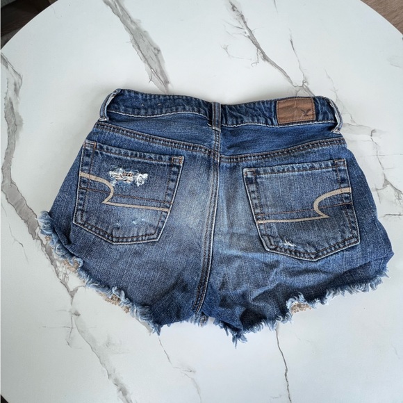 American Eagle High Waisted Shorts, Lace, Hi-Rise Festival, Size 0 - Picture 2 of 2